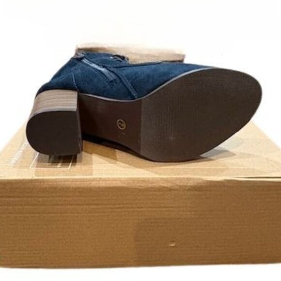 Journee Collection “Baylor” Lace Up Stacked Heel Booties in Blue – Size 7 - Picture 9 of 11
